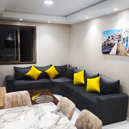 Super Apartement Totalement Neuf Et Climatise A Cote Du Centre Commercial Marjane M2 Tanger Exterior foto