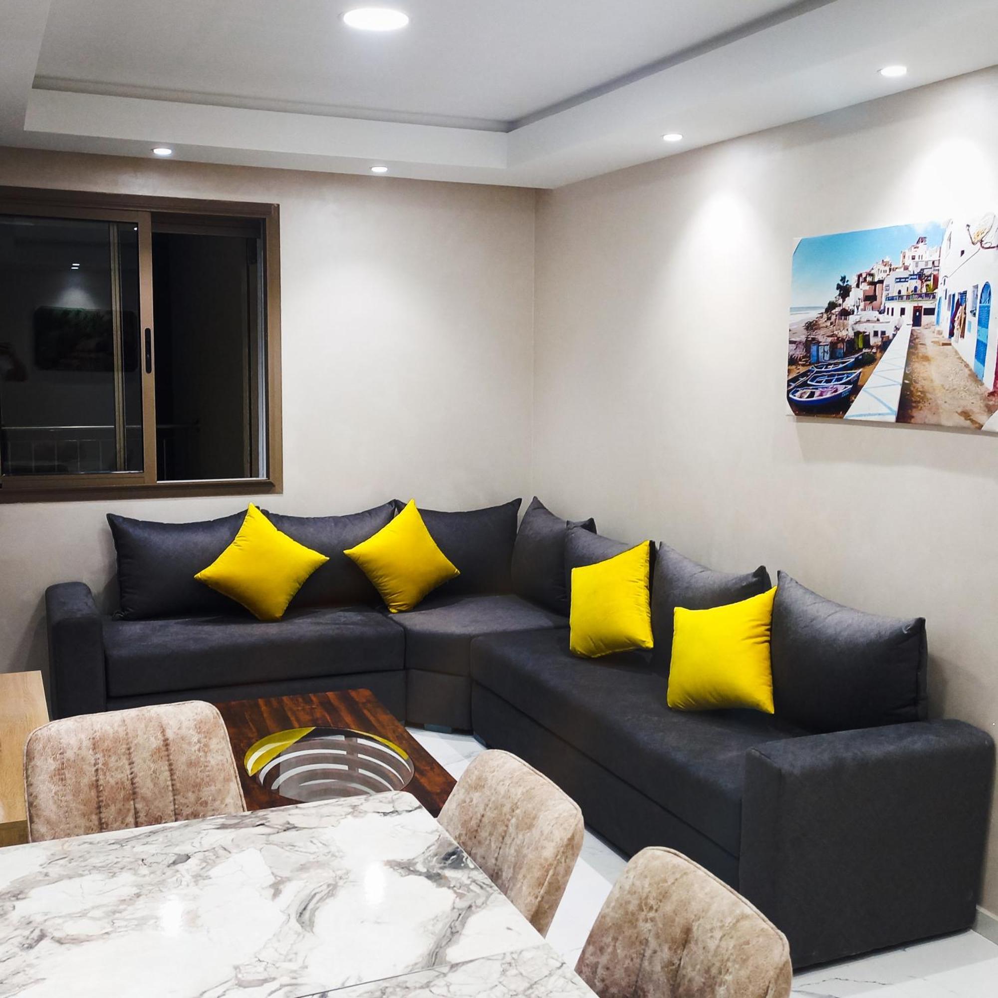 Super Apartement Totalement Neuf Et Climatise A Cote Du Centre Commercial Marjane M2 Tanger Exterior foto
