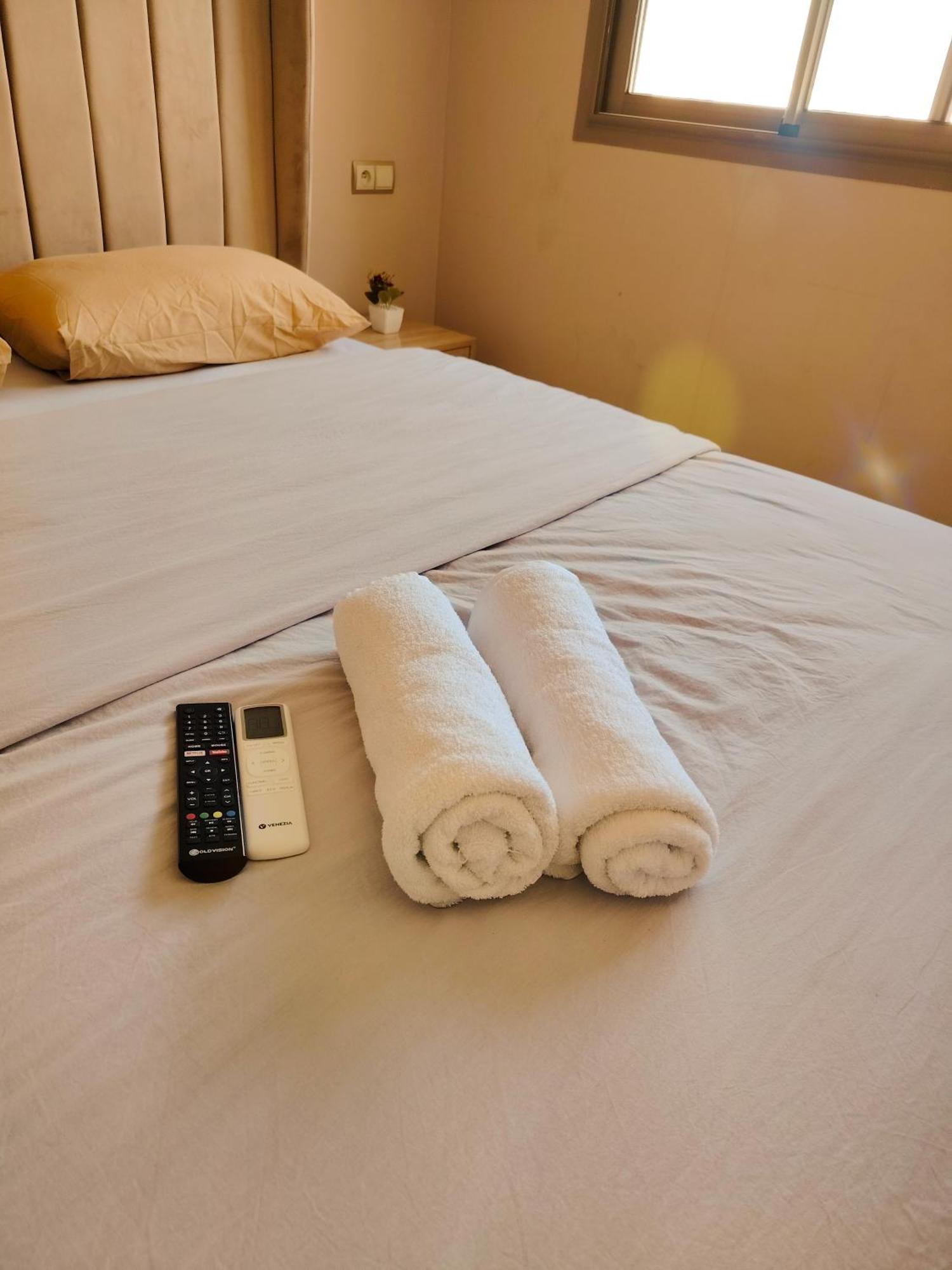 Super Apartement Totalement Neuf Et Climatise A Cote Du Centre Commercial Marjane M2 Tanger Exterior foto